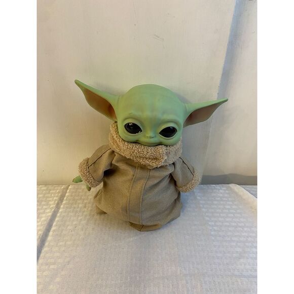 Star Wars 14” Baby Yoda stuffed doll beanie bottom - Picture 1 of 4
